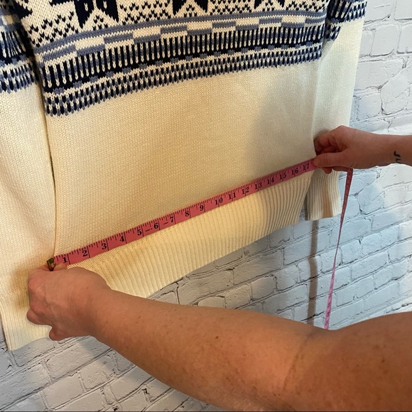 GAP White and Blue Winter Turtleneck Sweater - Picture 8 of 8